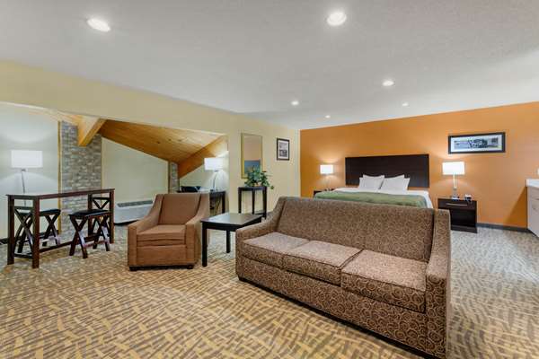 Suite - Quality Inn Wooster