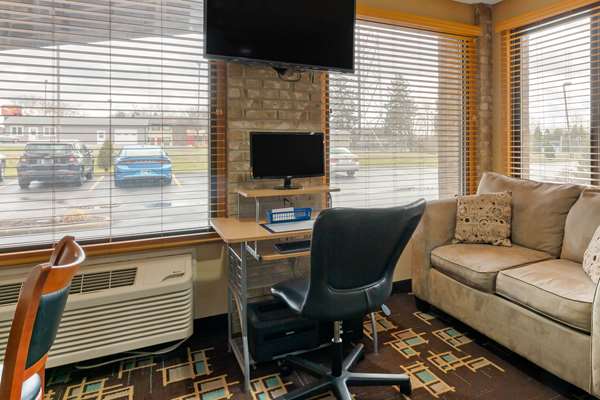 Conference Area - Quality Inn Wooster