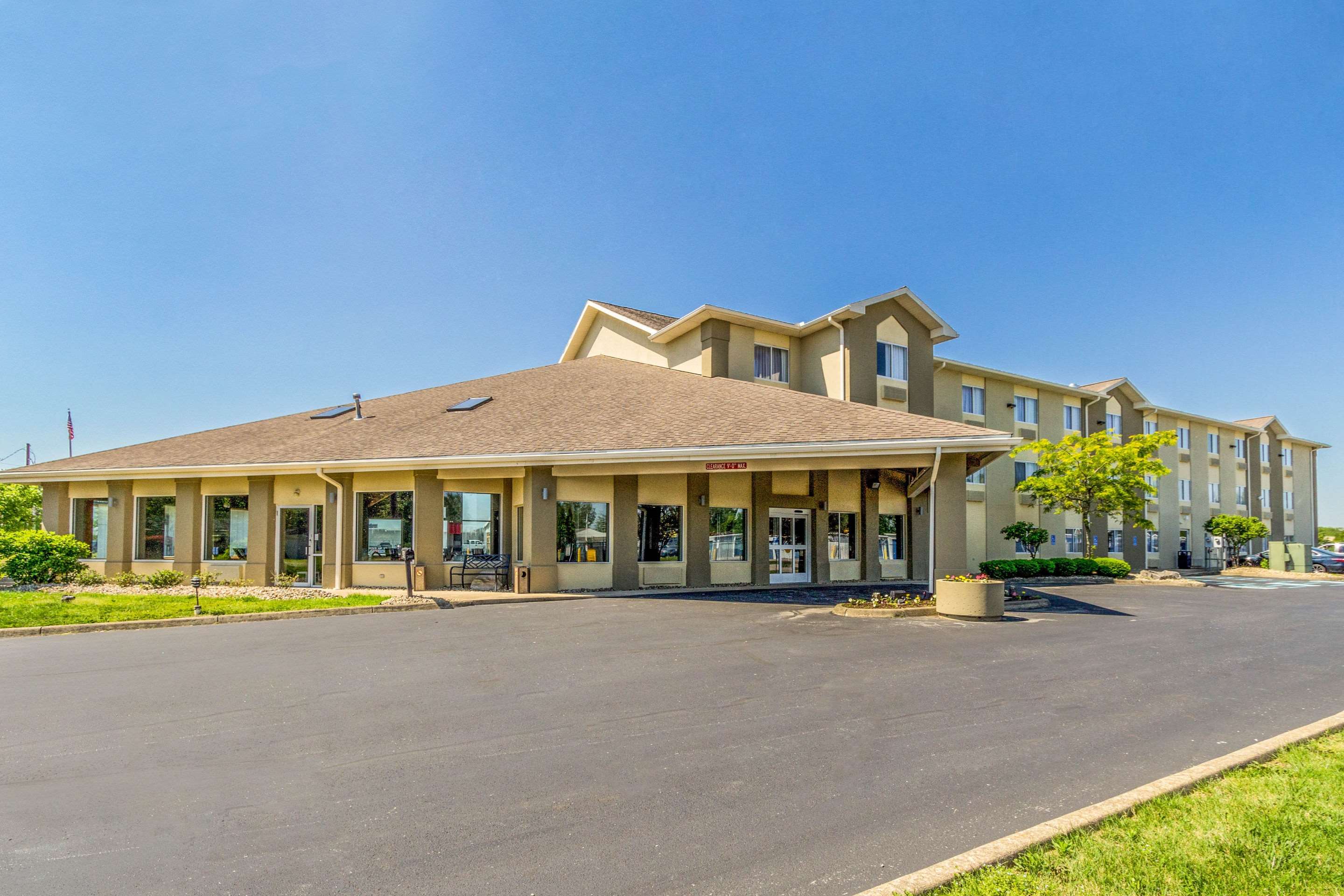 Hotel exterior | Comfort Inn Norwalk - Sandusky