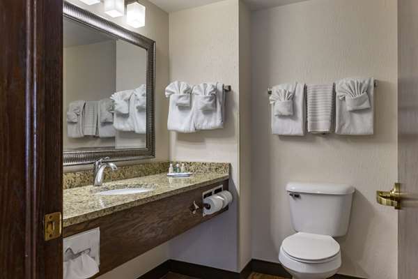  - Quality Inn & Suites Zanesville