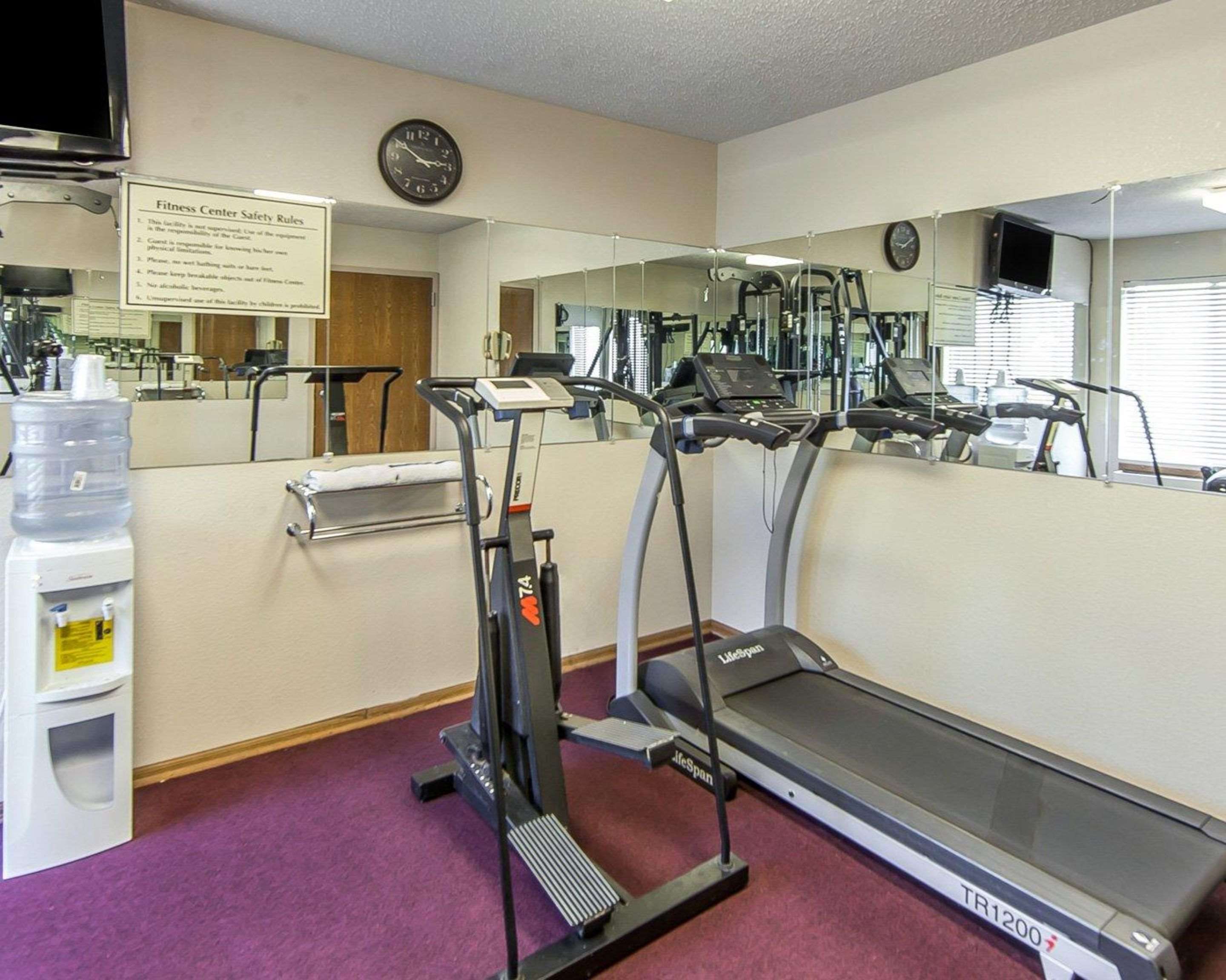 Fitness center with cardio equipment | Quality Inn Circleville