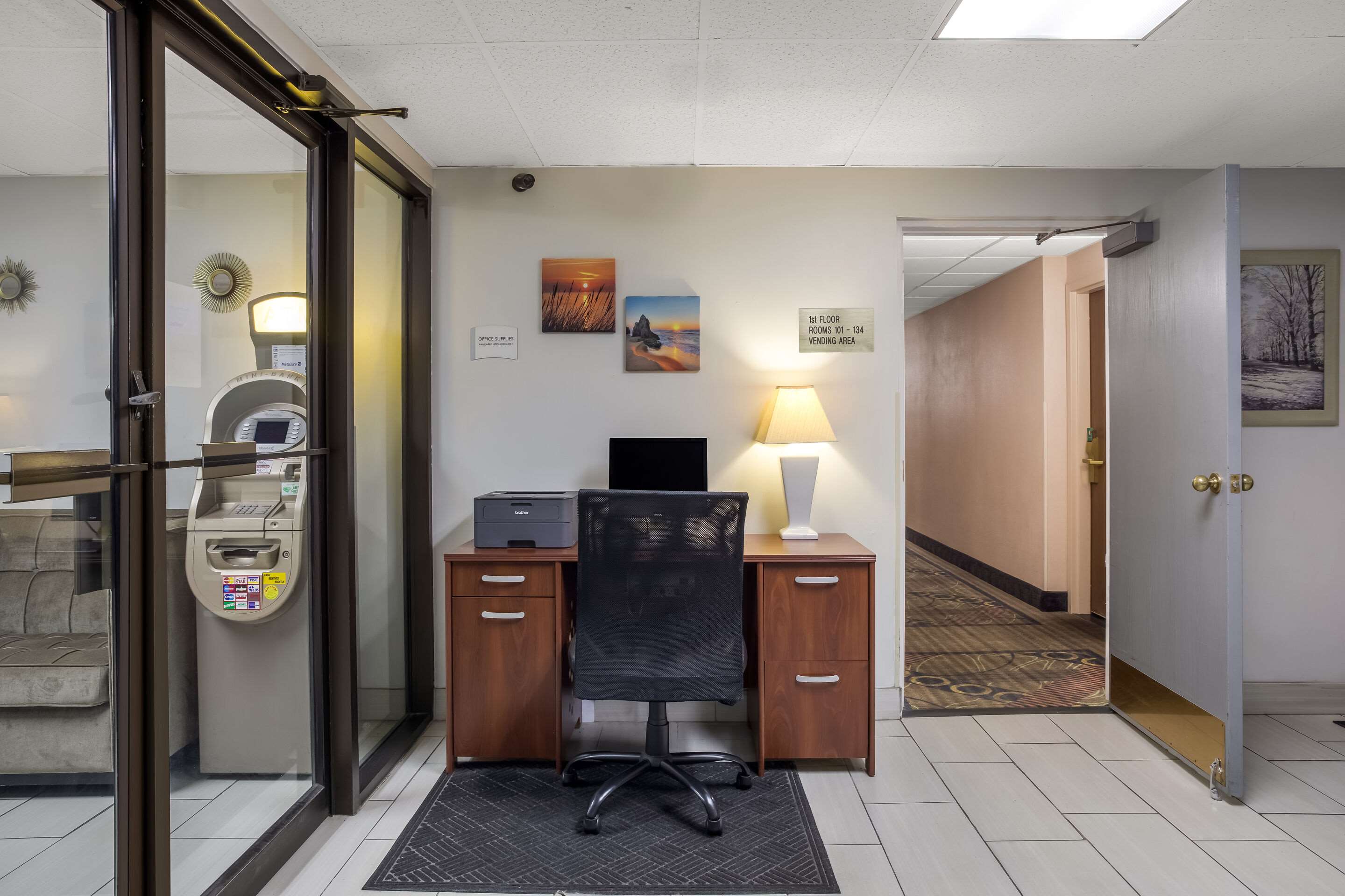 Computer in the lobby | Quality Inn Toledo Westgate