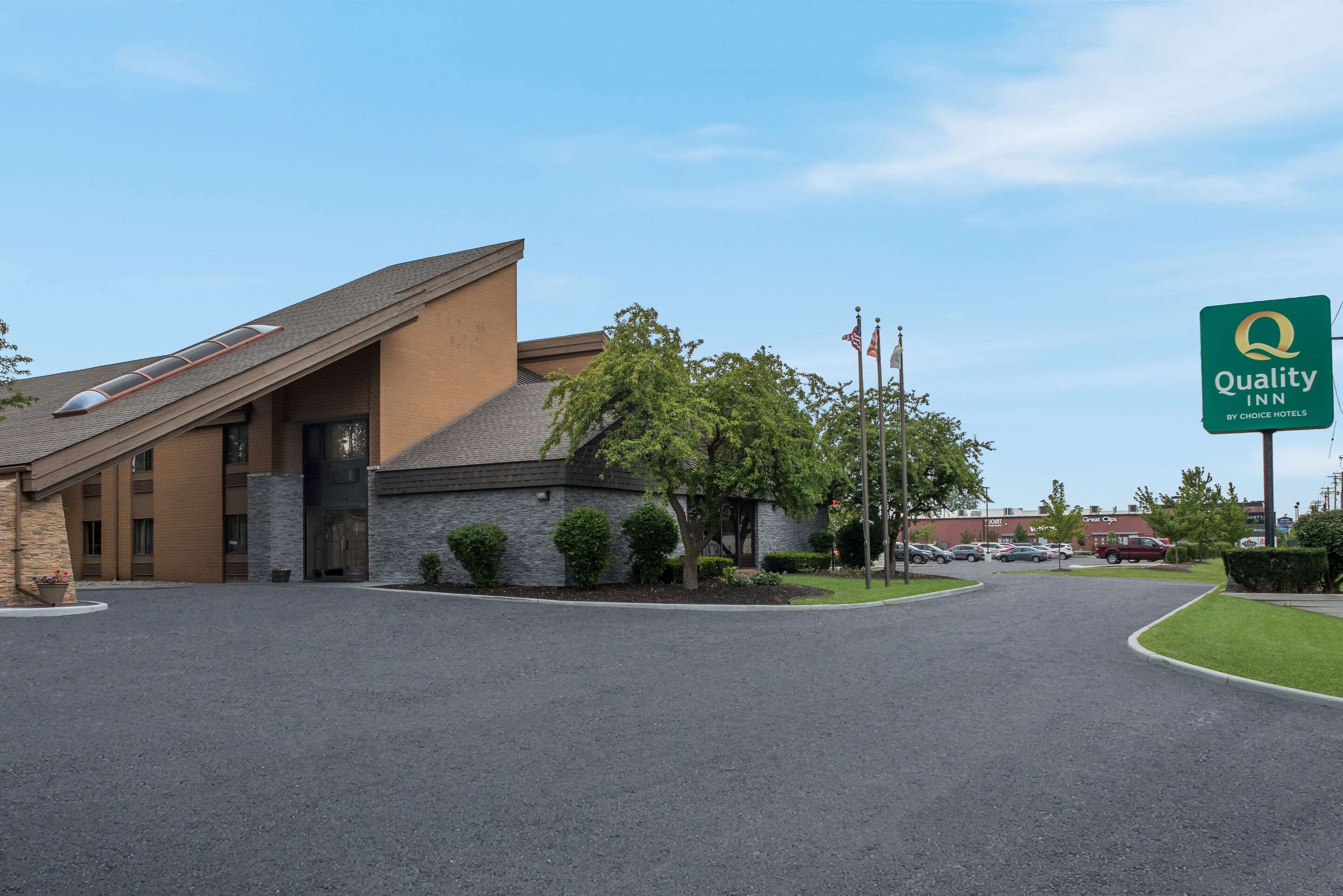 Hotel exterior | Quality Inn Toledo Westgate