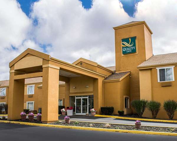 Exterior view - Quality Inn Brunswick - I-71, Exit 226