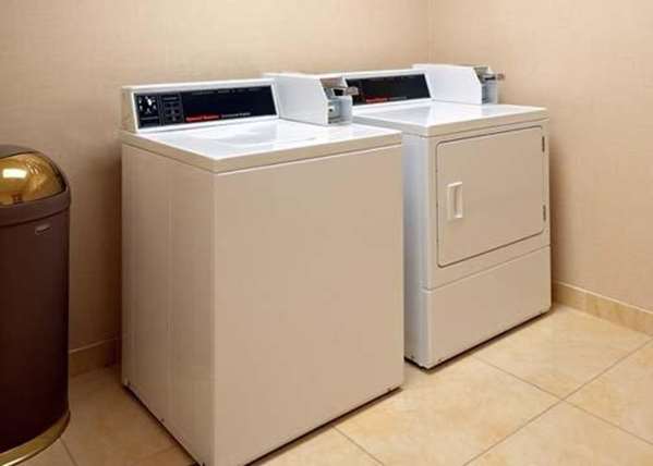 Amenities - Quality Inn Brunswick - I-71, Exit 226