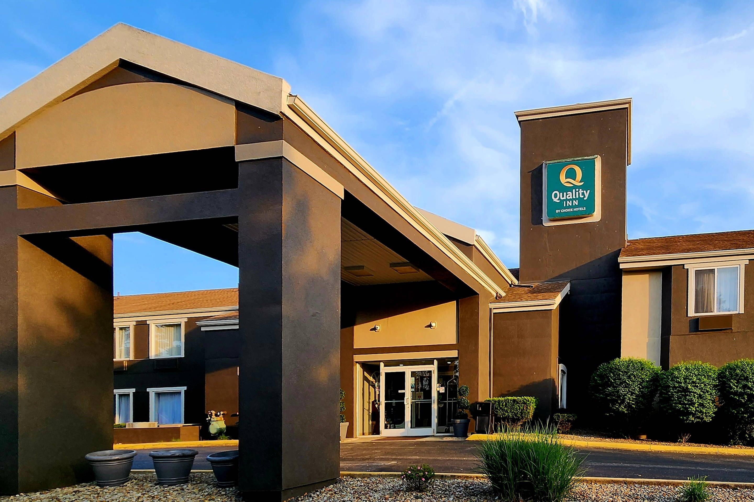 Hotel exterior | Quality Inn Brunswick Cleveland South