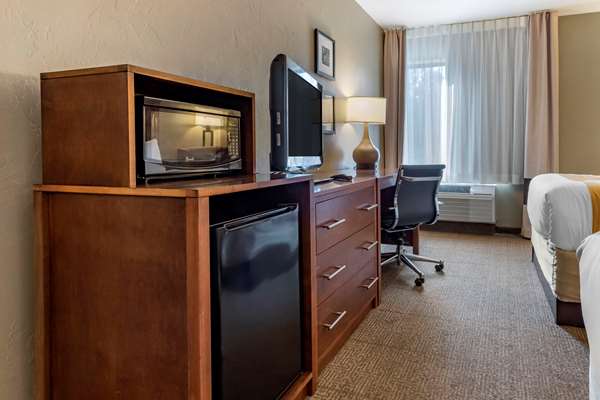  - Quality Inn Dover - I-77, Exit 83