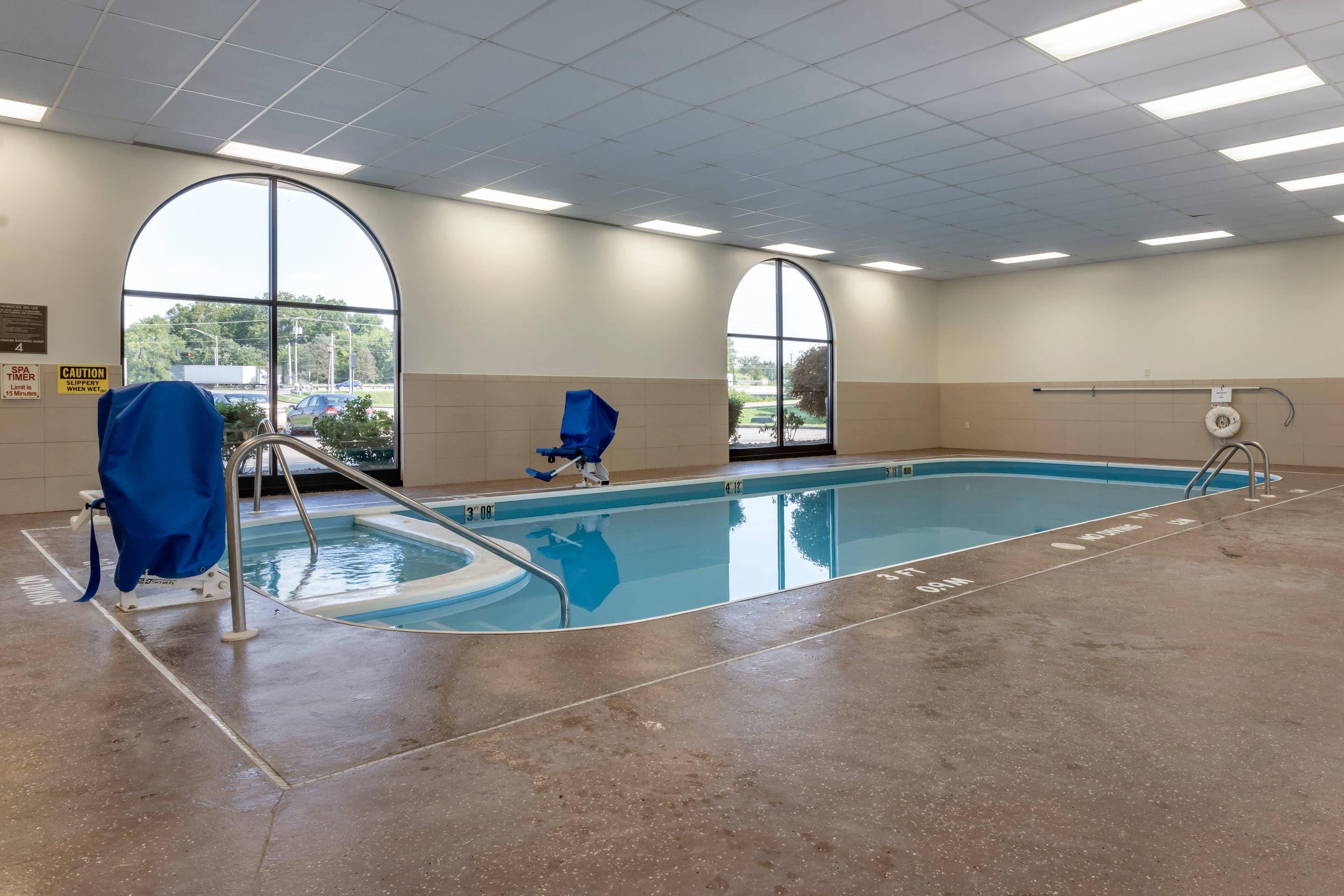 Indoor pool | Comfort Inn