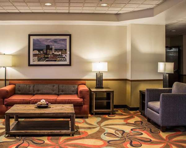  - Quality Inn South Akron - I-77, Exit 120