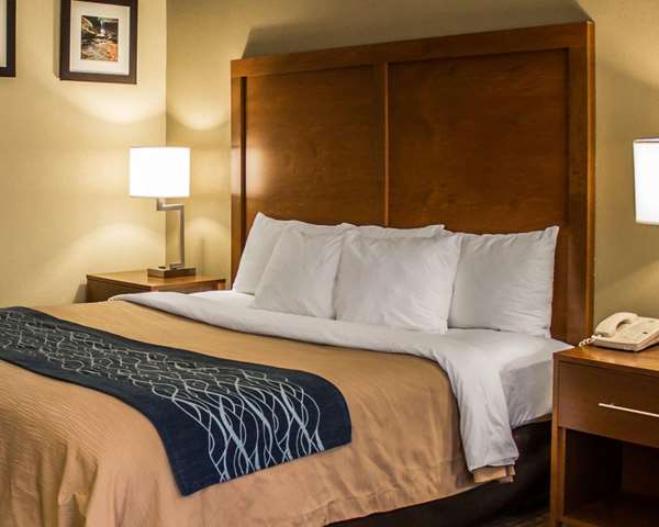  - Quality Inn South Akron - I-77, Exit 120