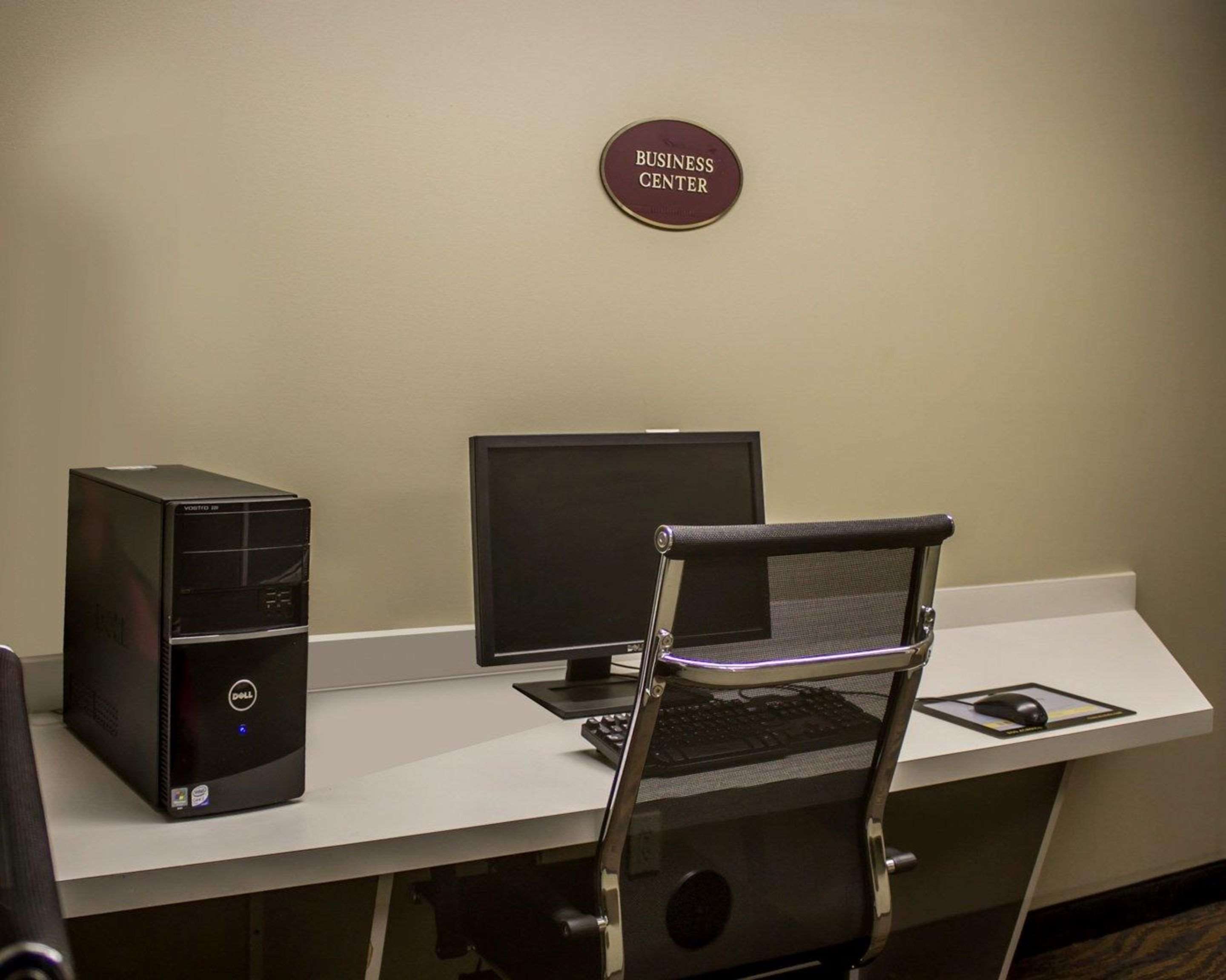 Business center with free wireless Internet access