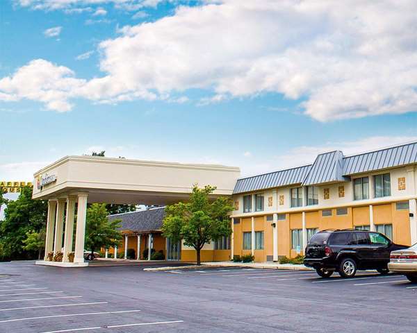 Exterior view - Quality Inn Lima - I-75, Exit 127