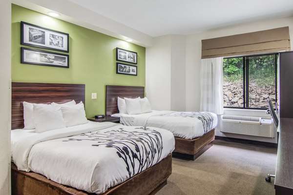  - Sleep Inn Austintown - I-80, Exit 223