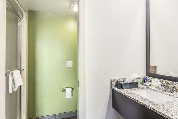  - Sleep Inn Austintown - I-80, Exit 223