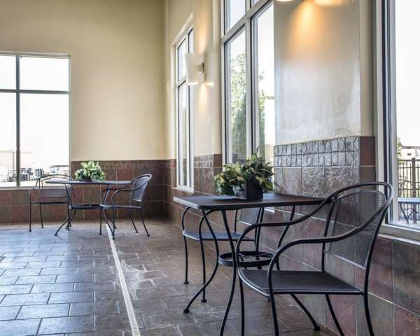 Pool - Comfort Suites Troy - I-75, Exit 74