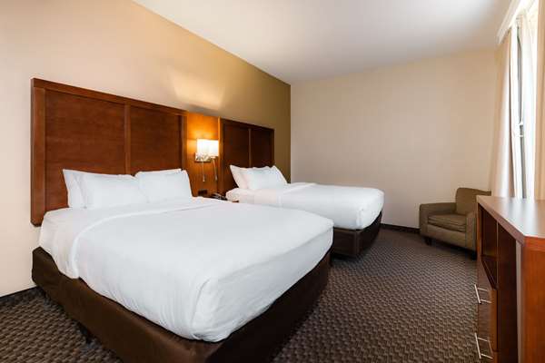  - Comfort Suites Troy - I-75, Exit 74