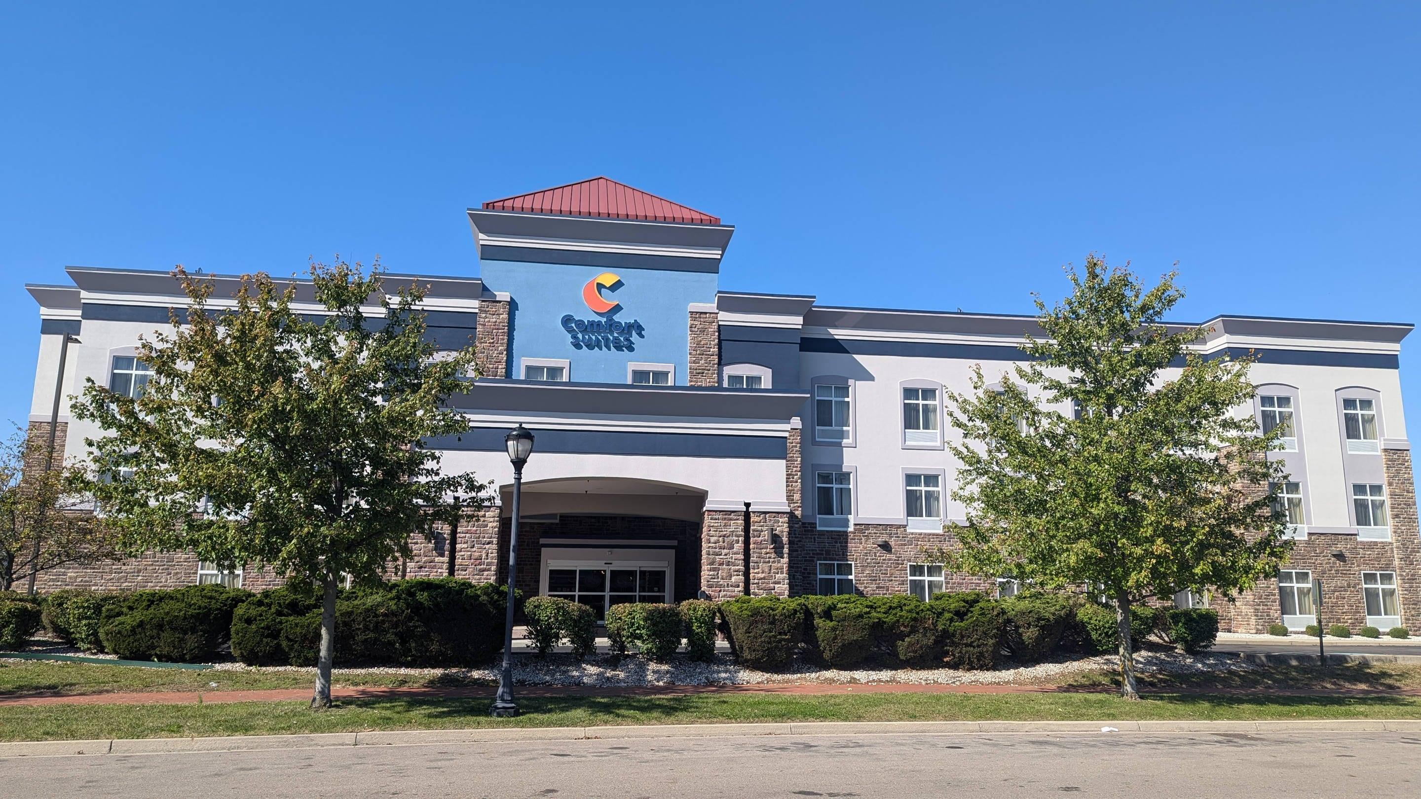 Hotel exterior | Comfort Suites Troy-I75