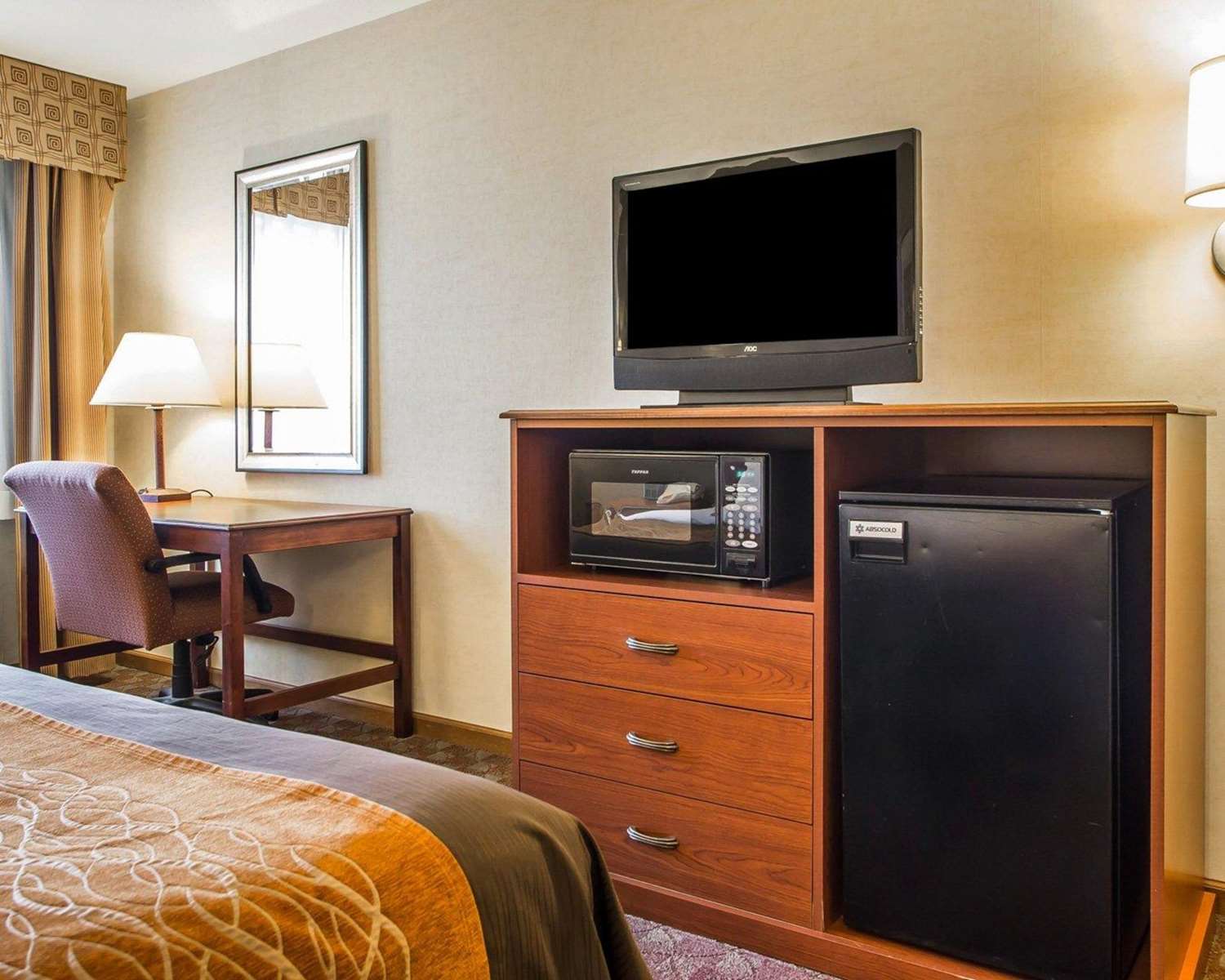 Comfort Inn Van Wert, OH See Discounts