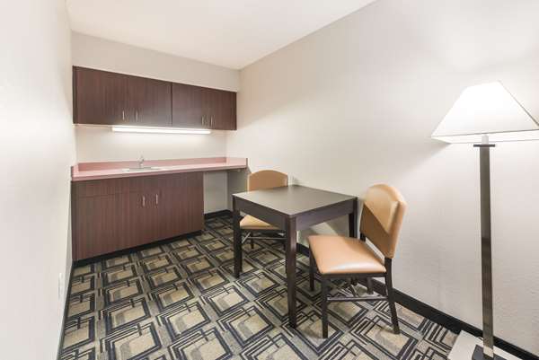 Suite - Suburban Studios Mason