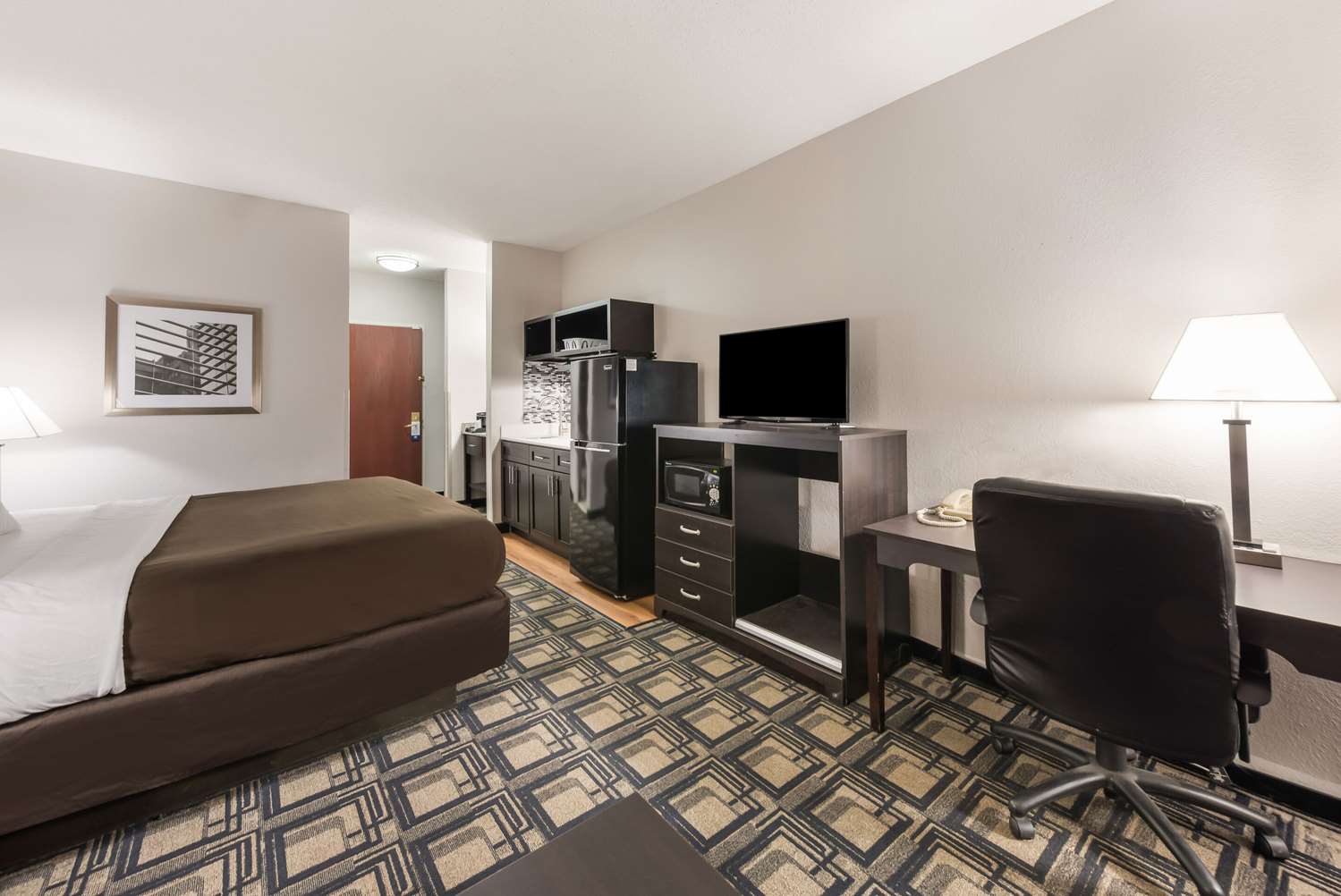 Suburban Studios Mason, OH See Discounts