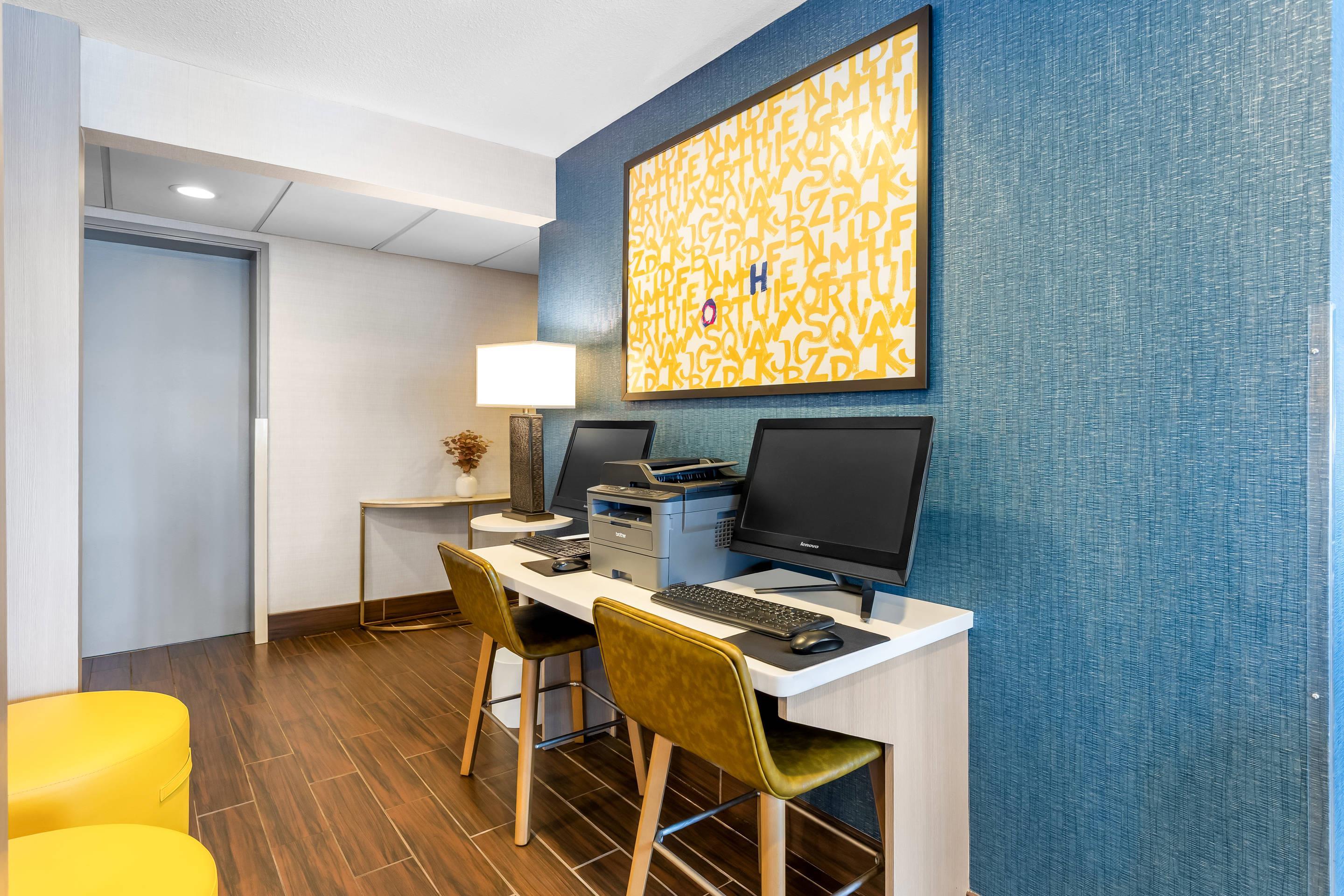 Business center | Comfort Inn Mayfield Heights Cleveland East
