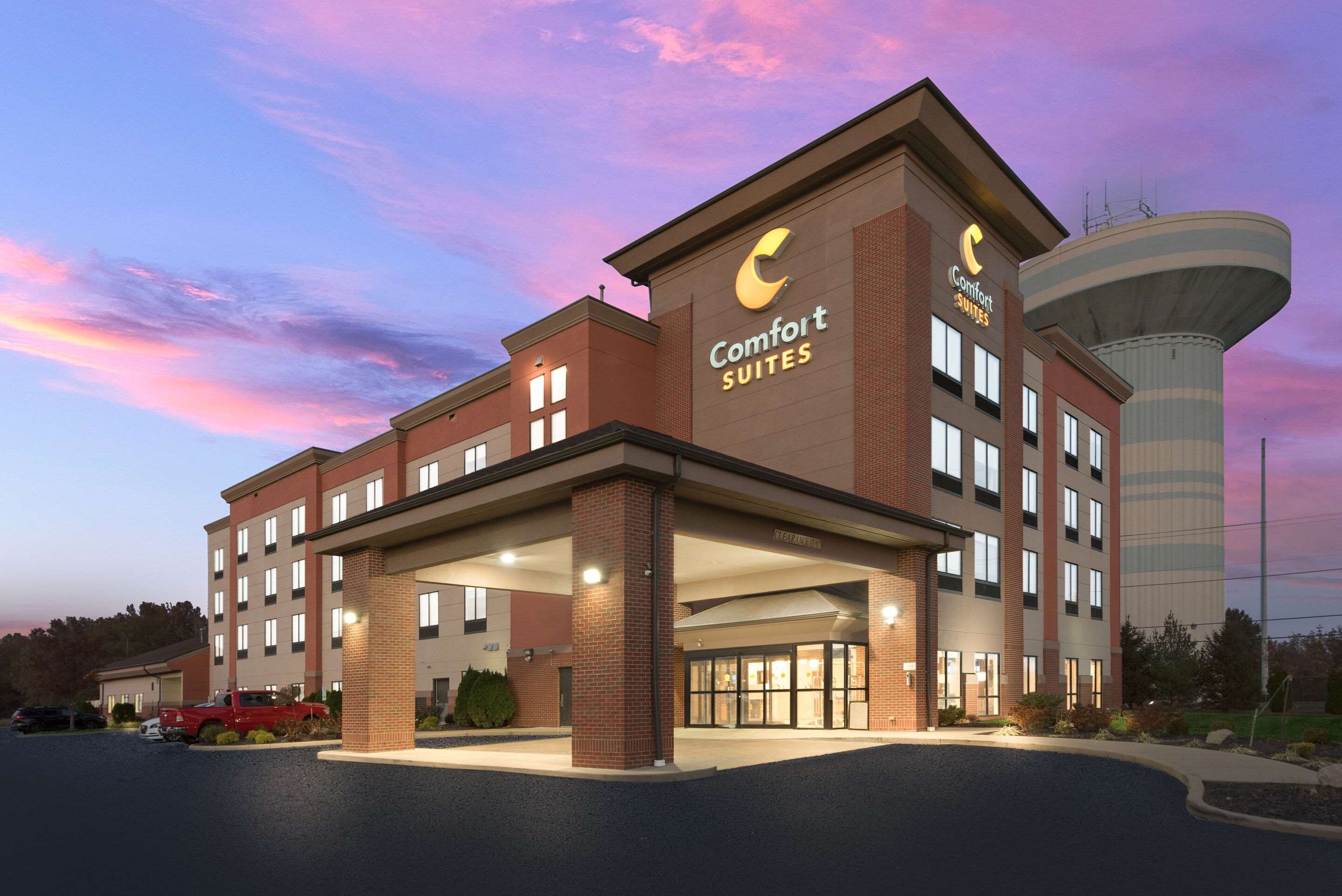 Twilight | Comfort Suites Columbus East Broad