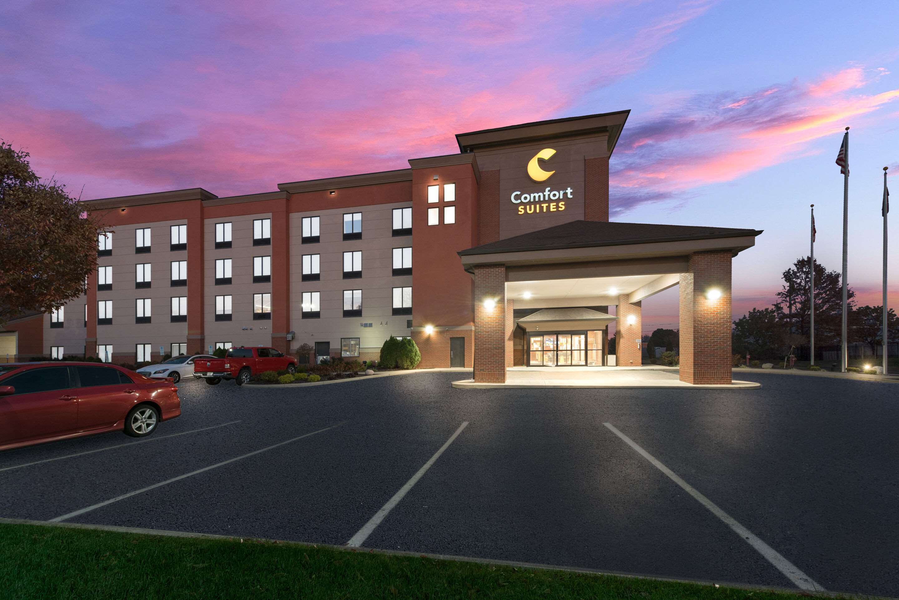 Twilight | Comfort Suites Columbus East Broad