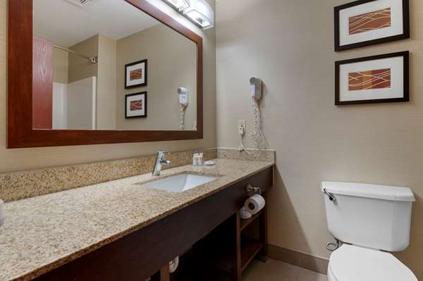  - Comfort Inn Pickerington - I-70, Exit 112