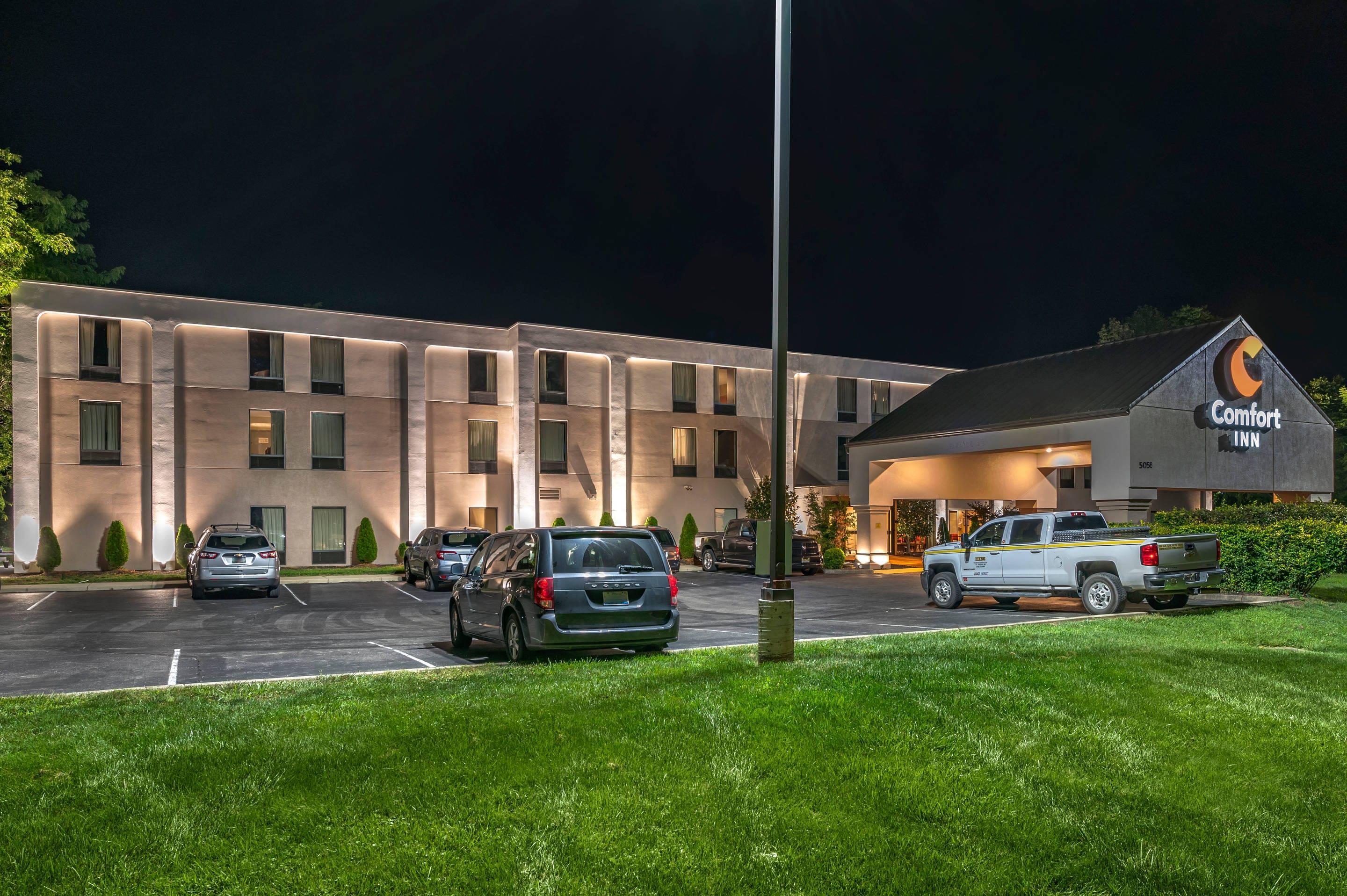 Hotel exterior | Comfort Inn