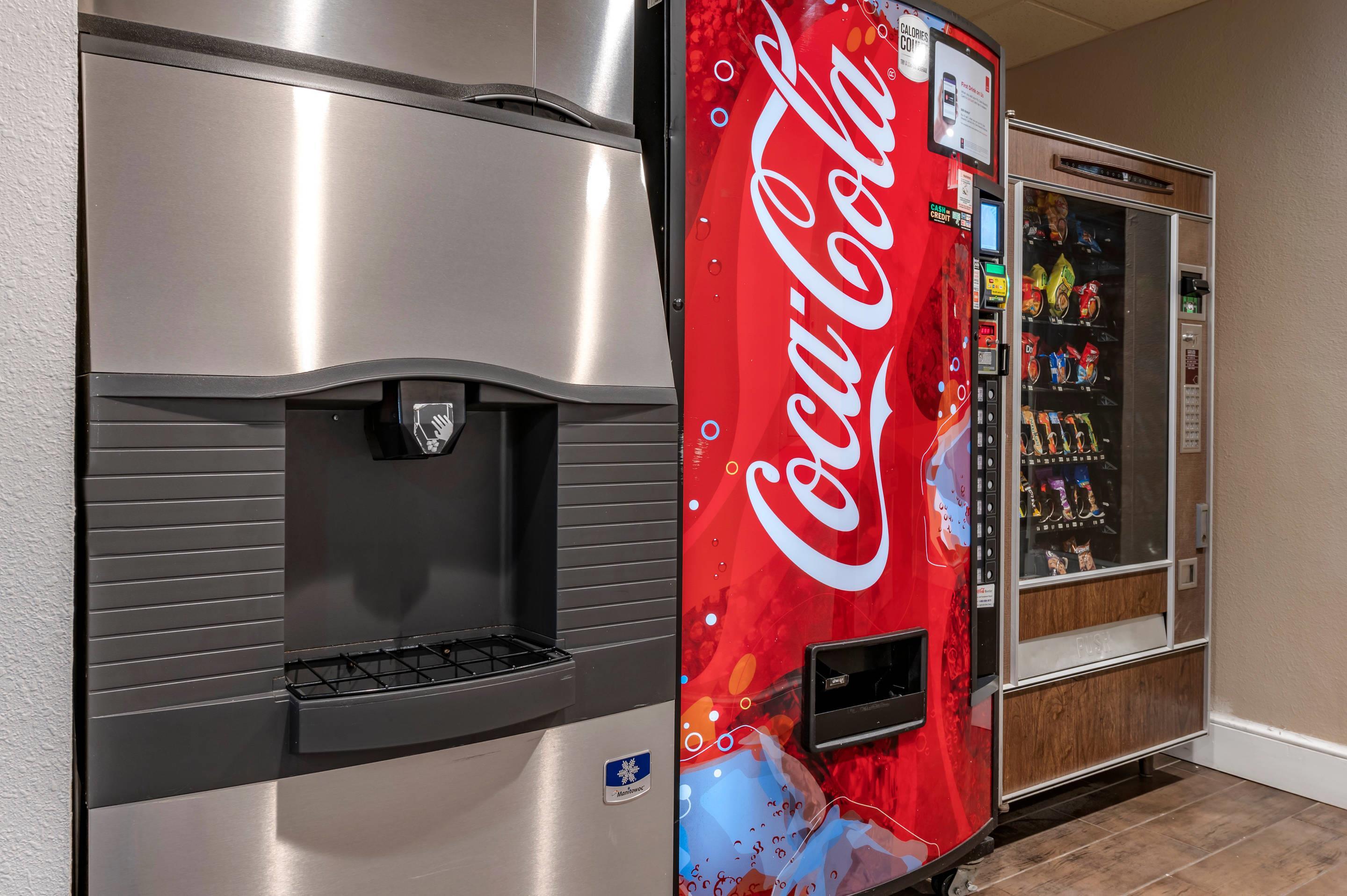 Hotel vending area | Comfort Inn