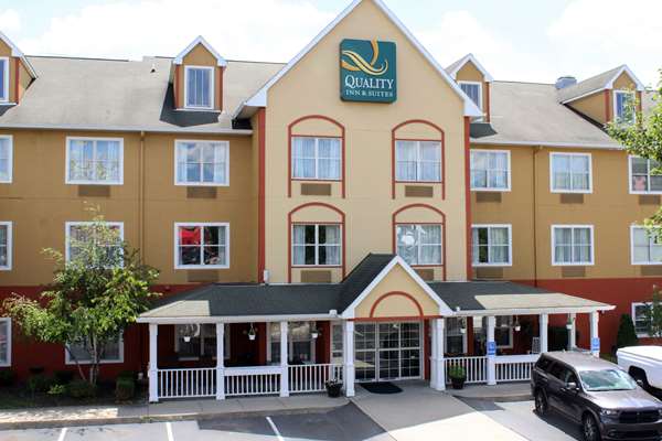 Exterior view - Quality Inn & Suites Sharonville - I-75, Exit 15