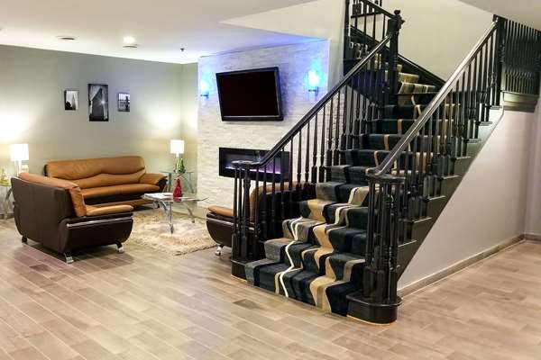  - Quality Inn & Suites Sharonville - I-75, Exit 15