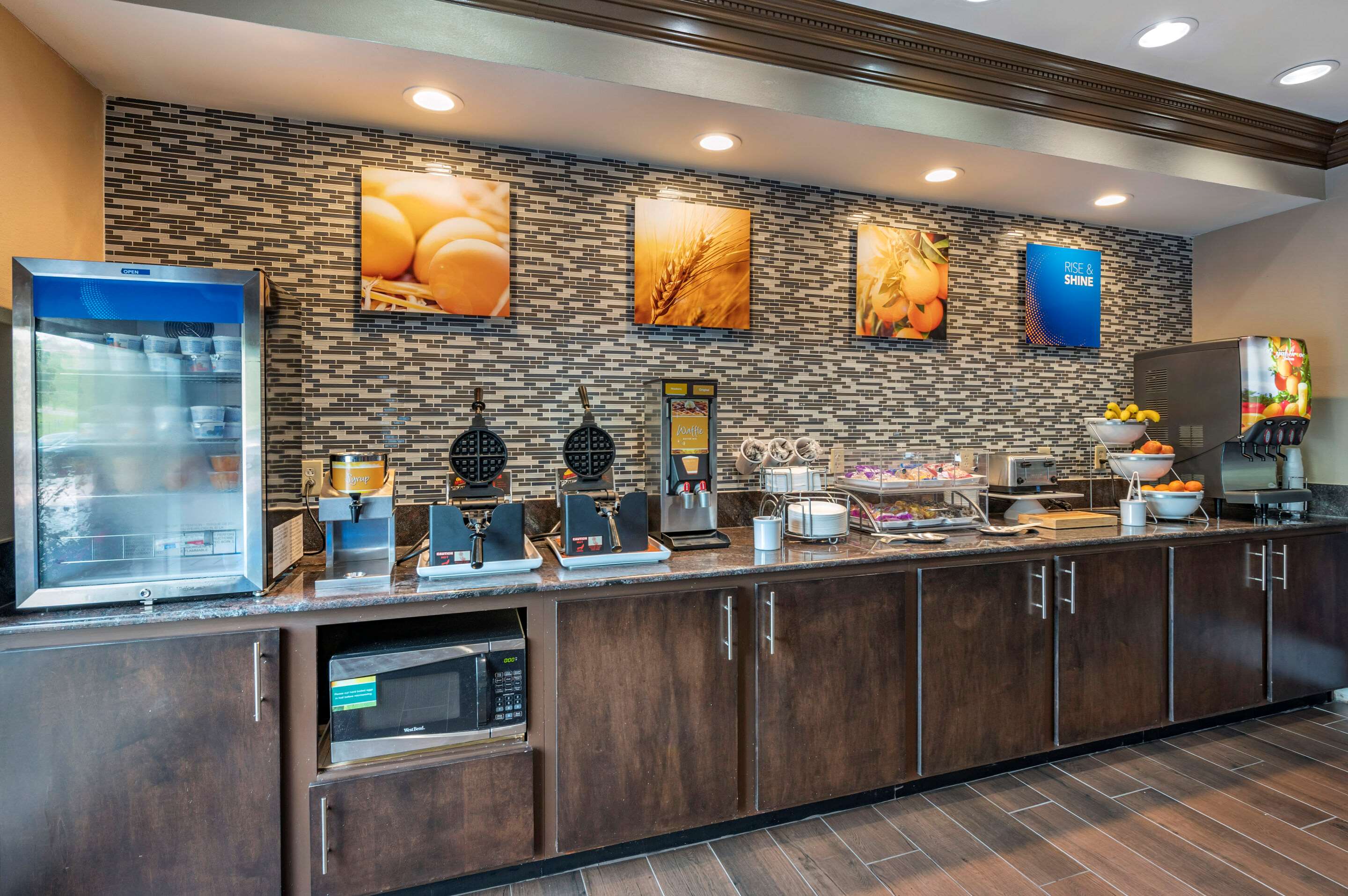 Breakfast counter