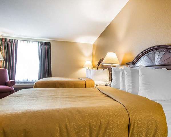 Suite - Quality Inn & Suites Franklin - I-75, Exit 32