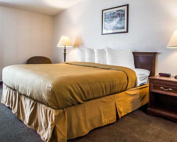 Suite - Quality Inn & Suites Franklin - I-75, Exit 32