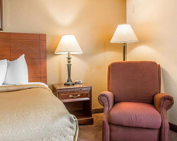  - Quality Inn & Suites Franklin - I-75, Exit 32