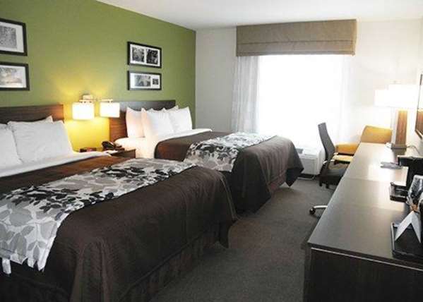  - Sleep Inn & Suites Belmont - I-70, Exit 208