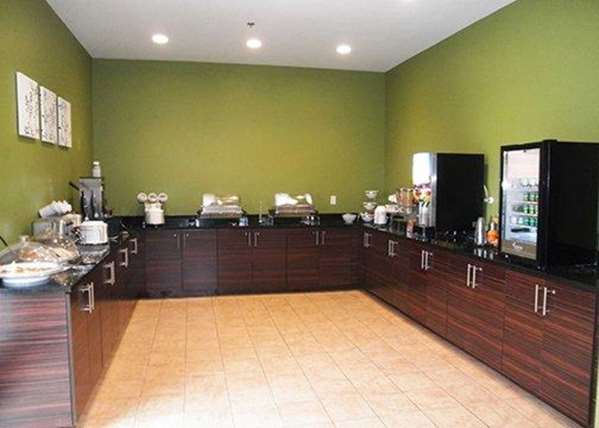 Amenities - Sleep Inn & Suites Belmont - I-70, Exit 208
