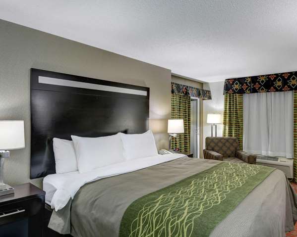  - Comfort Inn Concord - I-90, Exit 200