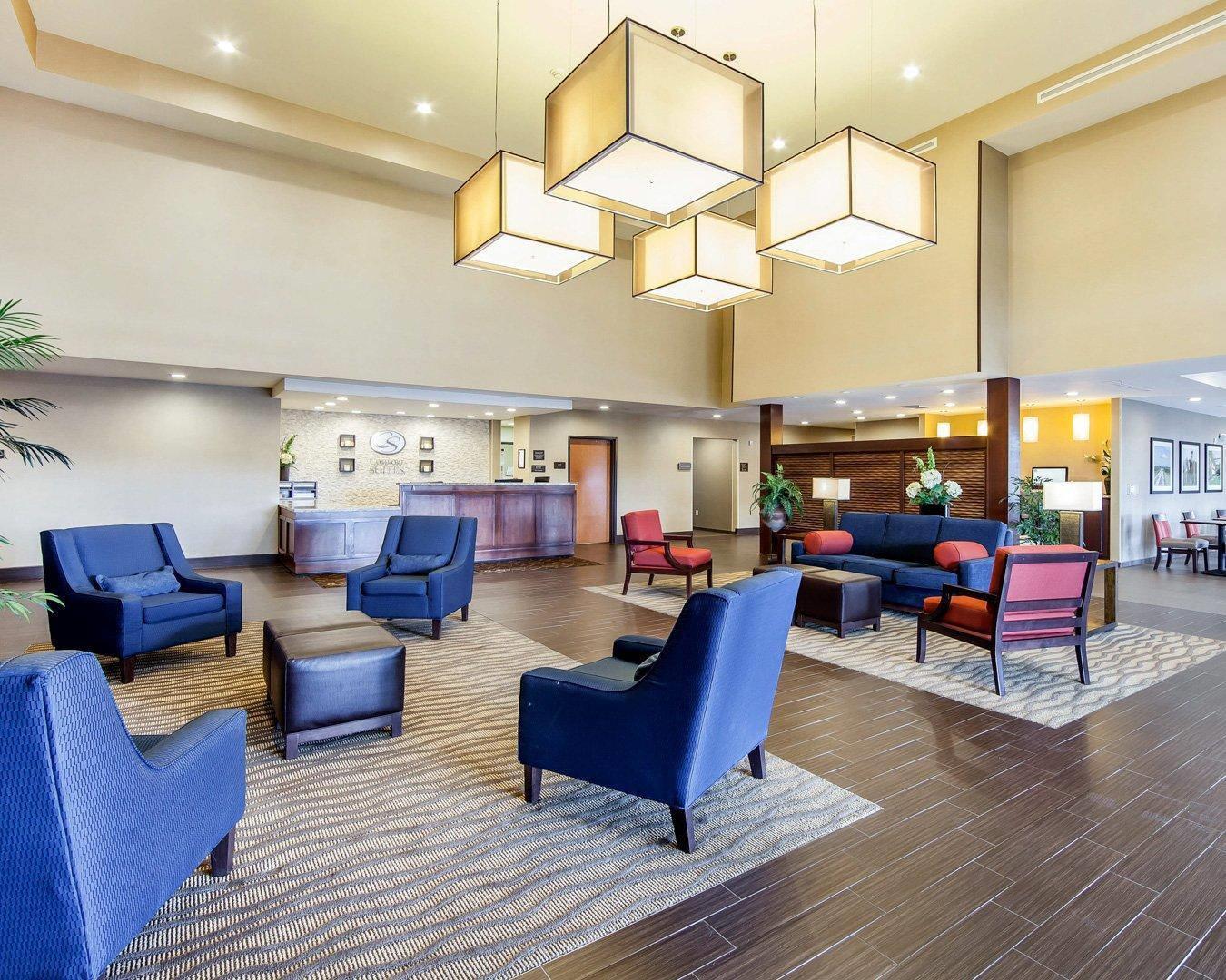 Spacious lobby | Comfort Suites Marietta - Parkersburg