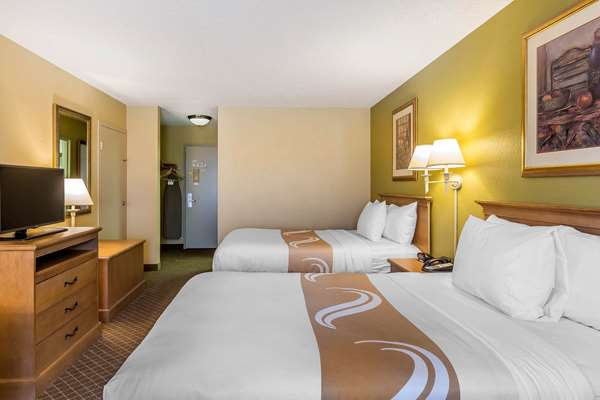  - Quality Inn Perrysburg - I-75, Exit 193