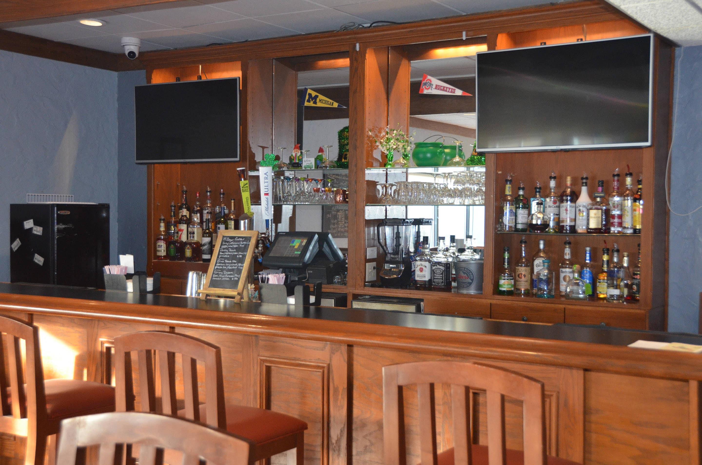 Hotel Bar | Quality Inn