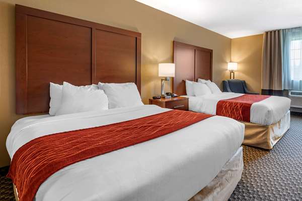  - Comfort Inn & Suites Napoleon