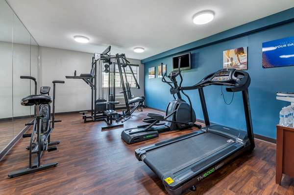 Fitness/ Exercise Room - Comfort Inn & Suites Napoleon