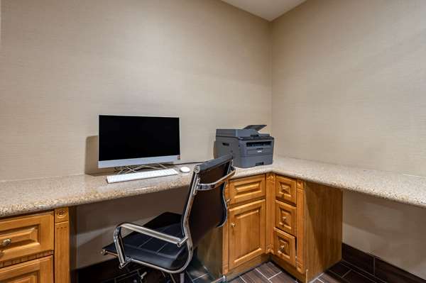 Conference Area - Comfort Inn & Suites Napoleon