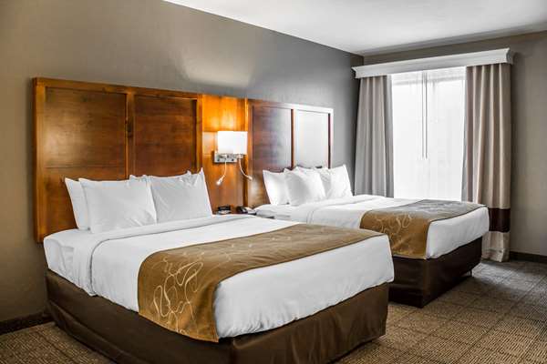 Suite - Comfort Suites Hartville