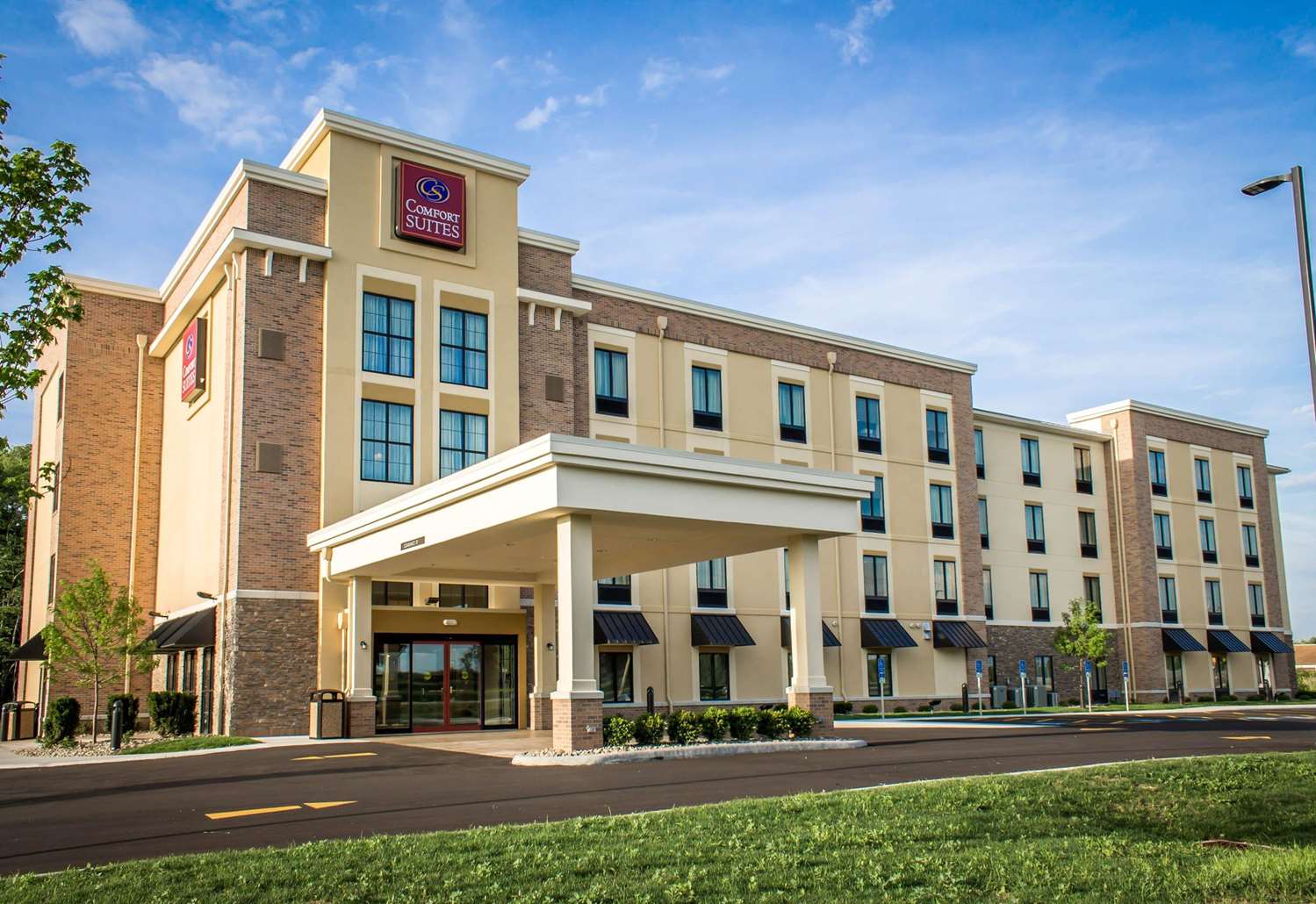 Comfort Suites Hartville, OH See Discounts