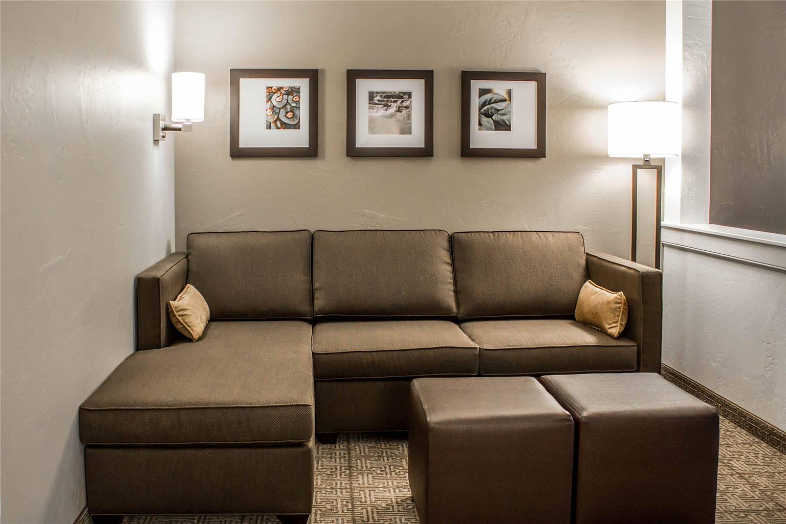 Comfort Suites Hartville