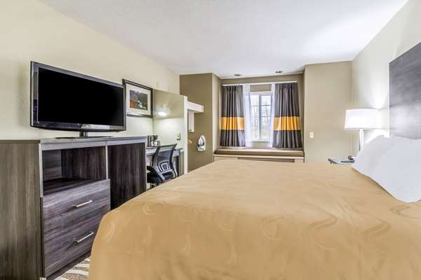  - Quality Inn & Suites North Lima - I-76, Exit 232