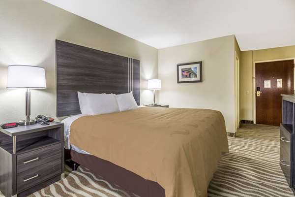  - Quality Inn & Suites North Lima - I-76, Exit 232
